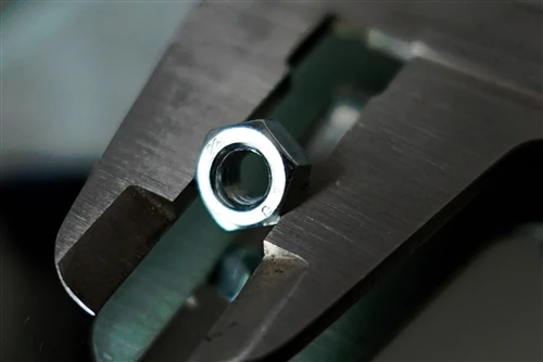 Metal Fabrication Company Nag-upgrade sa Produksyon Uban sa 30000W High-Speed...